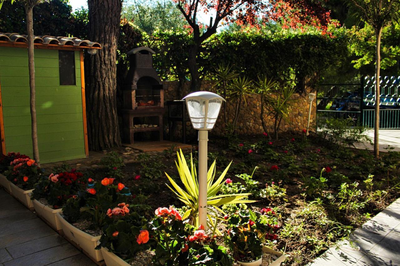Bed and Breakfast La Casa Di Nonno Giulio Порто-Сант'Эльпидио Экстерьер фото