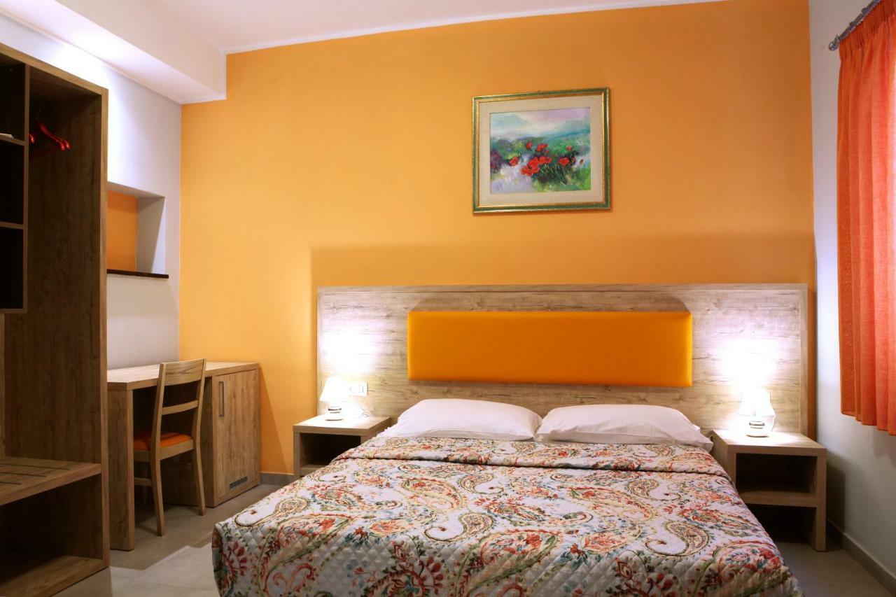 Bed and Breakfast La Casa Di Nonno Giulio Порто-Сант'Эльпидио Экстерьер фото